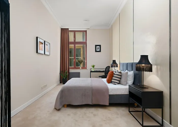 Majestic Residence -150M2 With Iconic Market Square View As Home Apartamenty R506
